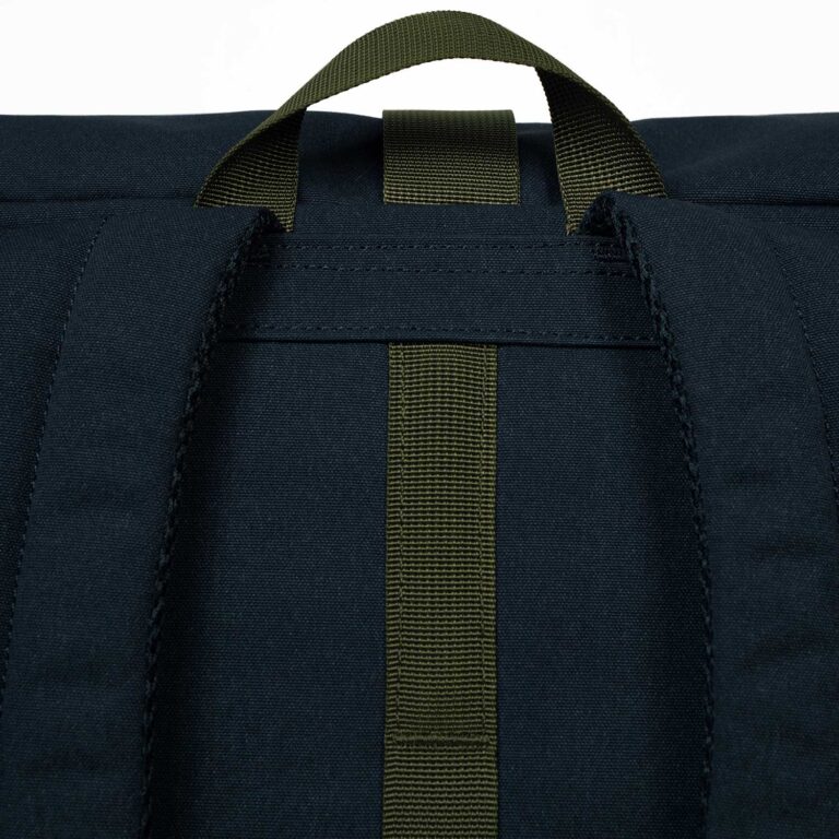 doughnut-jetpack-meditative-dark-backpack-midnight-blue-4-768x768